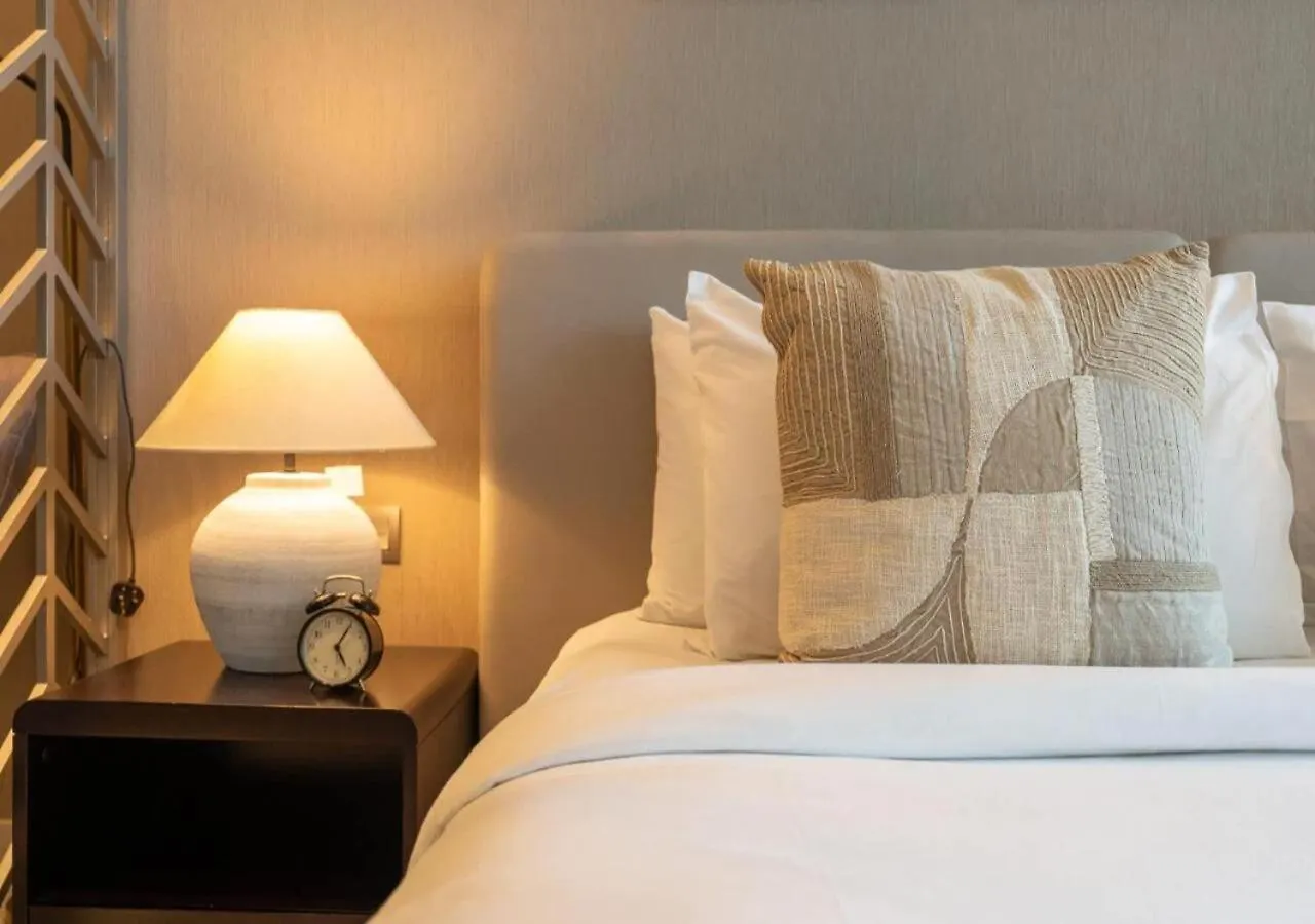 Bespoke Holiday Homes - Luxurious Studio In Damac Maison Prive Dubai 0*,